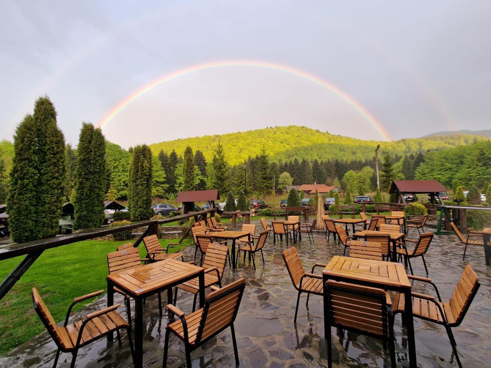 Hotel Miruna ซิมบาตา เด ซุส ภายนอก รูปภาพ