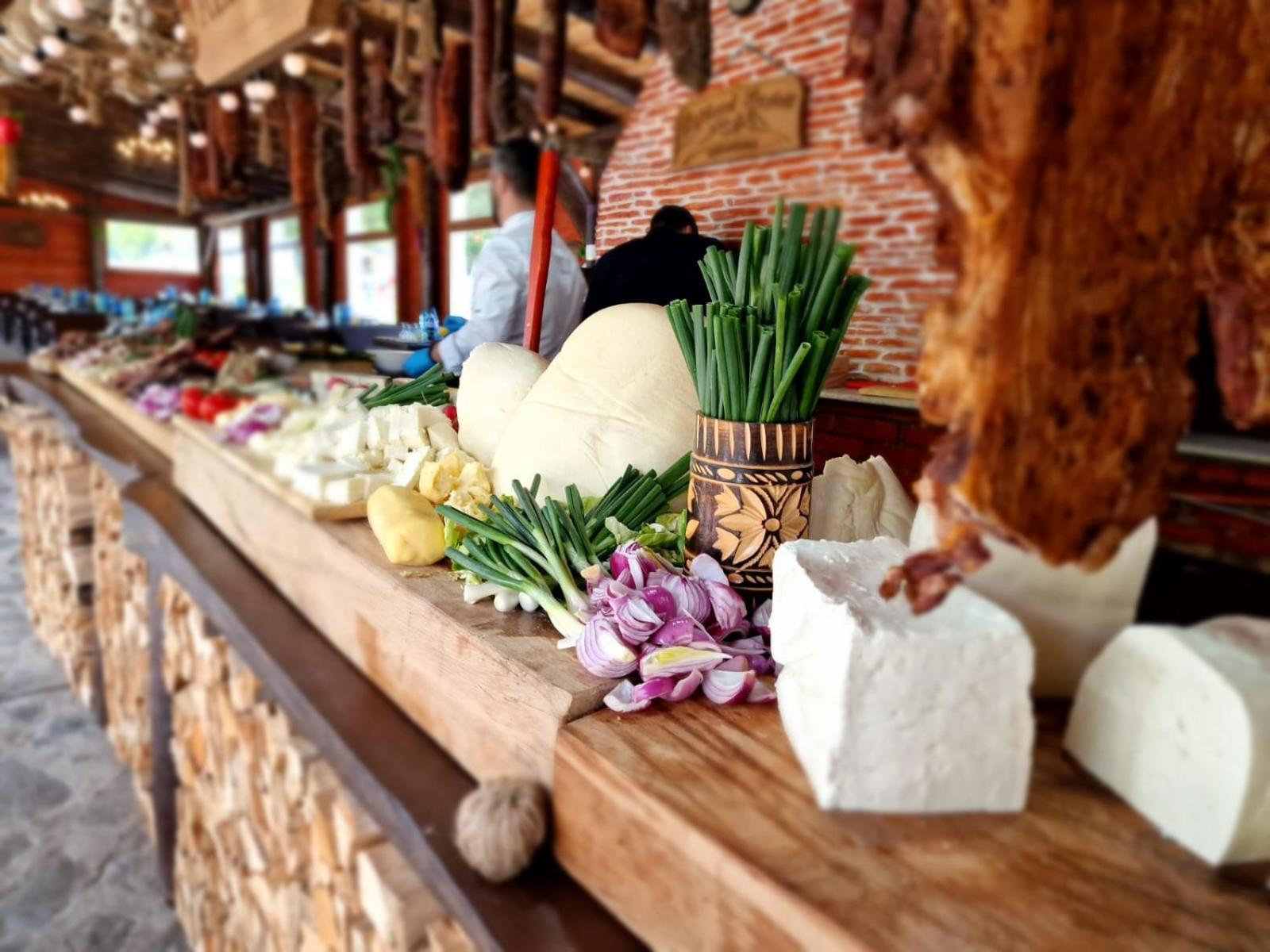 Hotel Miruna ซิมบาตา เด ซุส ภายนอก รูปภาพ
