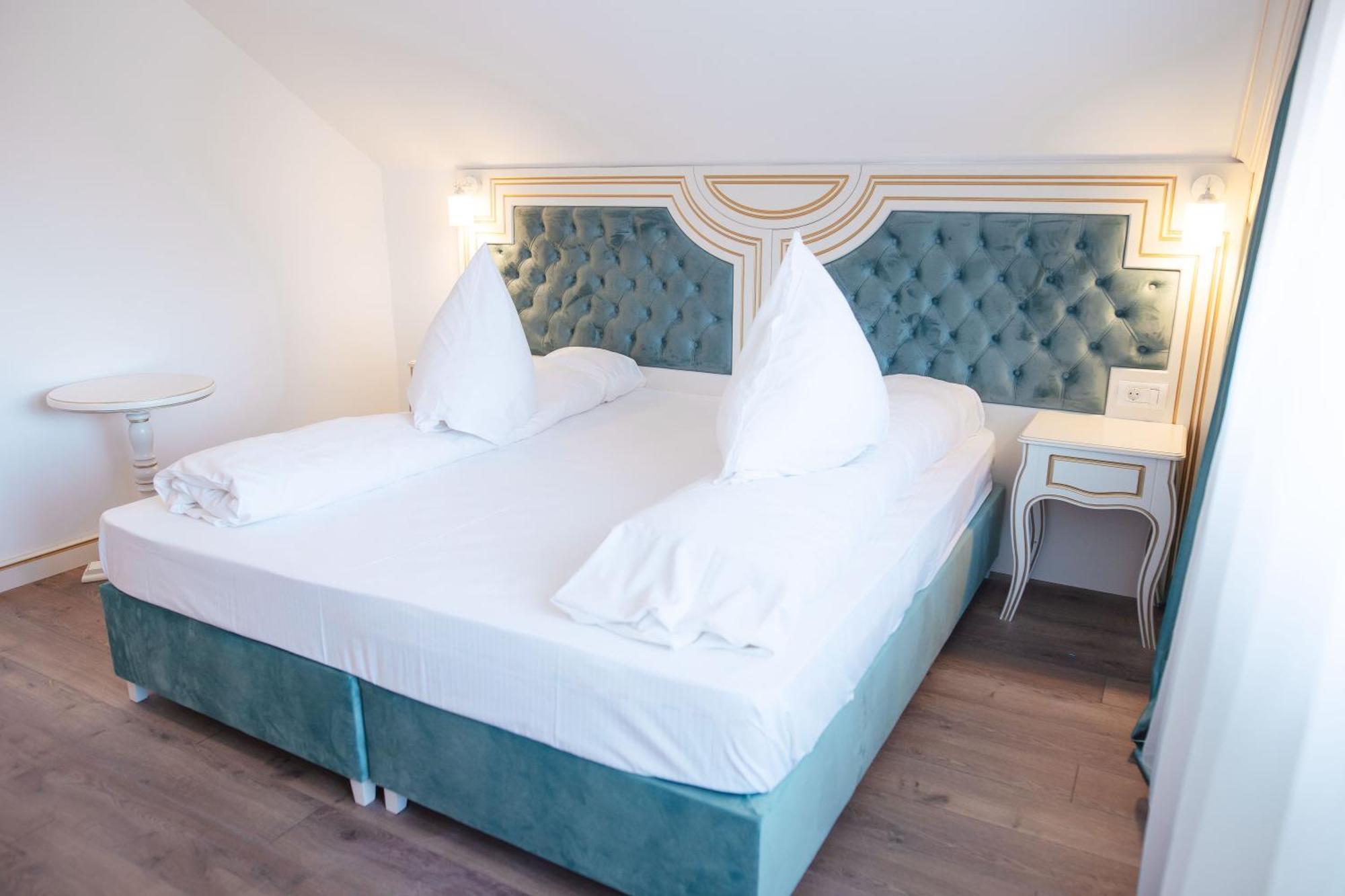 Hotel Miruna ซิมบาตา เด ซุส ภายนอก รูปภาพ